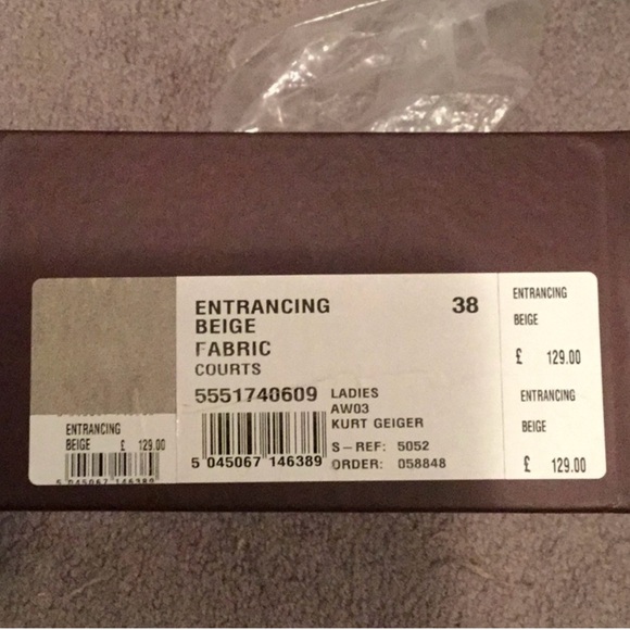 Kurt Geiger Soft Cream Satin Pumps 38 - Picture 8 of 8